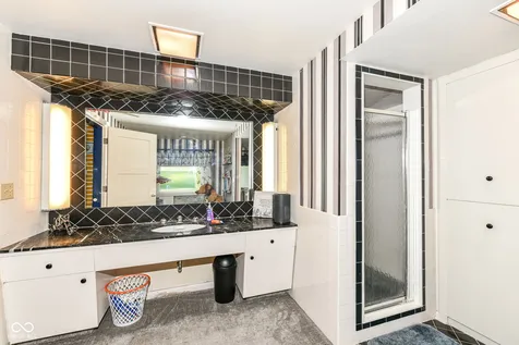 5250 E 56th Street Indianapolis IN 46226