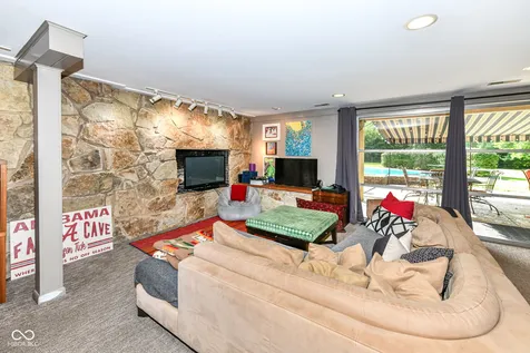 5250 E 56th Street Indianapolis IN 46226