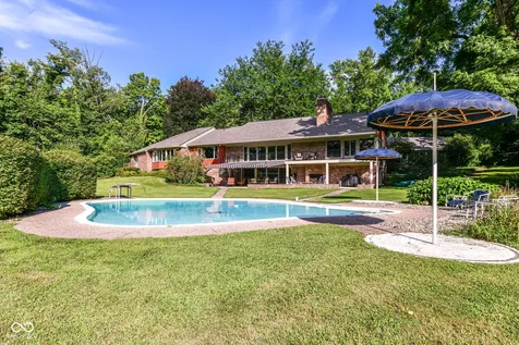 5250 E 56th Street Indianapolis IN 46226