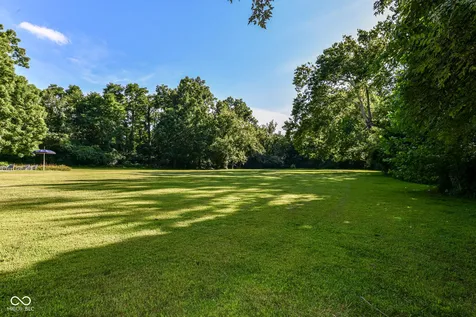 5250 E 56th Street Indianapolis IN 46226