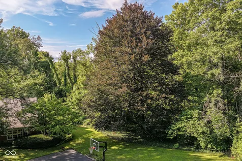5250 E 56th Street Indianapolis IN 46226
