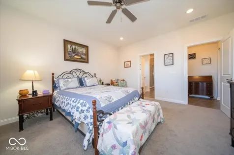 896 Booneway Lane Bargersville IN 46106