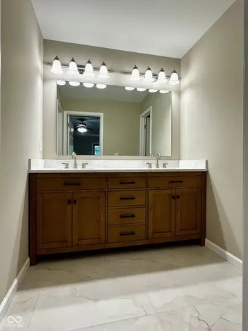117 Meadow Lane Fishers IN 46038