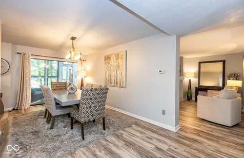 106 Knoll Court Noblesville IN 46062