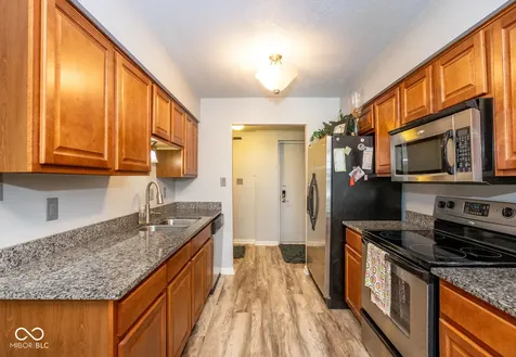 106 Knoll Court Noblesville IN 46062
