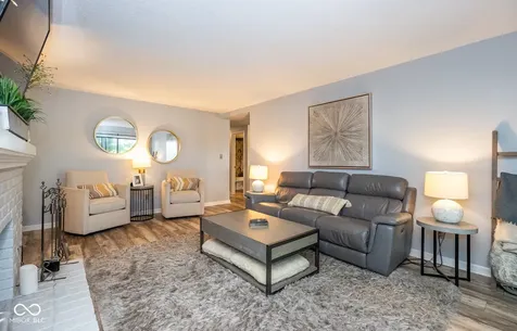 106 Knoll Court Noblesville IN 46062