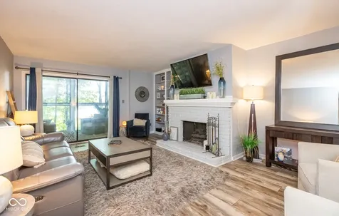 106 Knoll Court Noblesville IN 46062