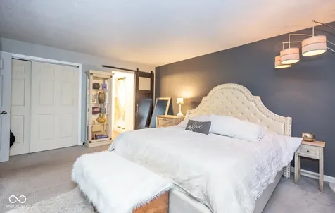 106 Knoll Court Noblesville IN 46062
