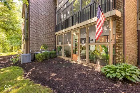 106 Knoll Court Noblesville IN 46062