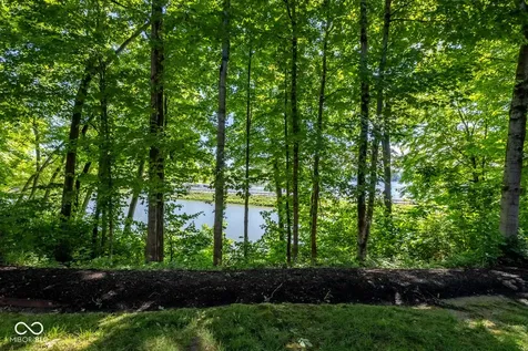106 Knoll Court Noblesville IN 46062