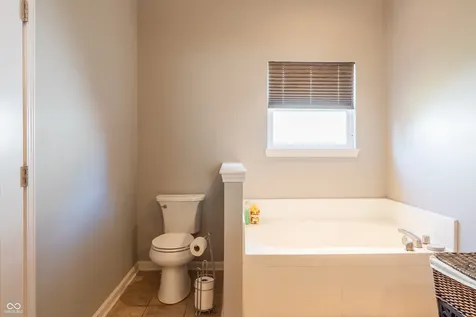 14461 Brook Meadow Drive Mccordsville IN 46055