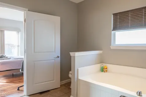 14461 Brook Meadow Drive Mccordsville IN 46055