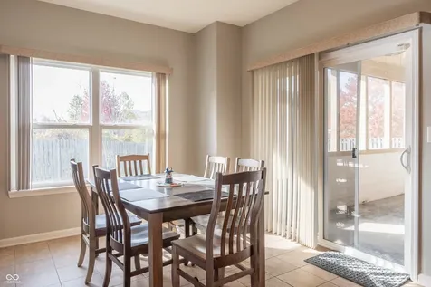 14461 Brook Meadow Drive Mccordsville IN 46055