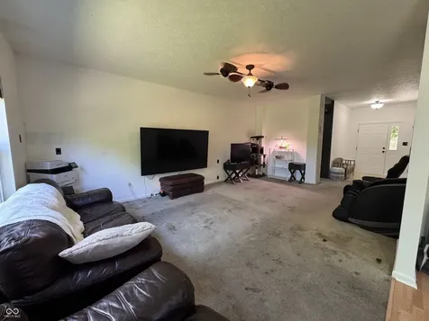 10946 Trailwood Drive Fishers IN 46038