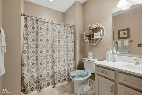 1731 Leisure Way Greenfield IN 46140