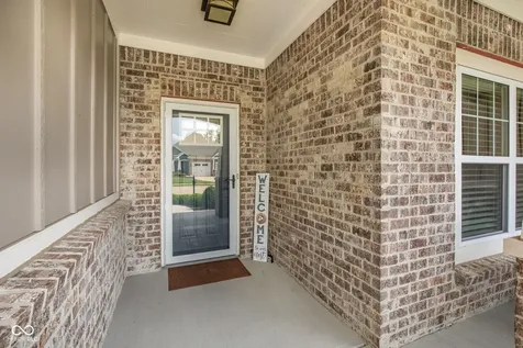 1731 Leisure Way Greenfield IN 46140