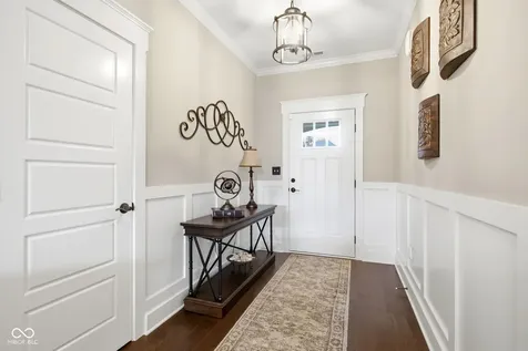 1731 Leisure Way Greenfield IN 46140