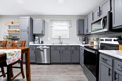 5436 Milhouse Road Indianapolis IN 46221