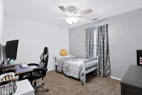 5436 Milhouse Road Indianapolis IN 46221