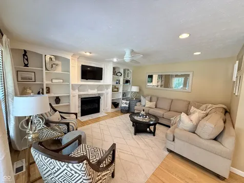 9840 Deering Street Fishers IN 46037