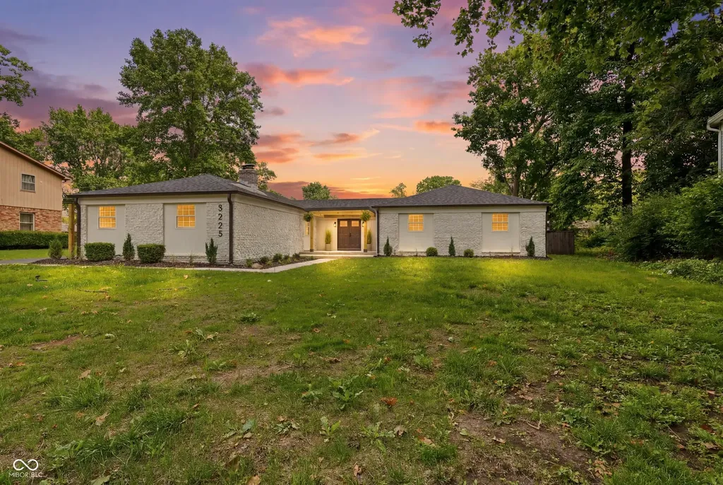 5225 Leone Place Indianapolis IN 46226