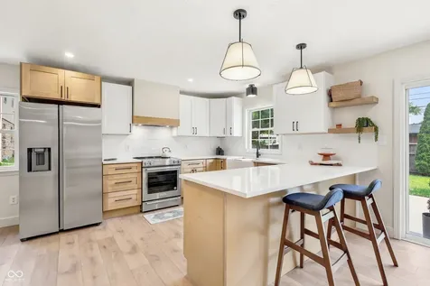 5225 Leone Place Indianapolis IN 46226