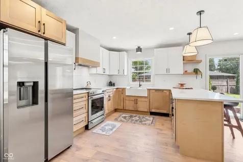 5225 Leone Place Indianapolis IN 46226