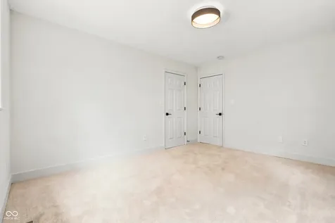 5225 Leone Place Indianapolis IN 46226