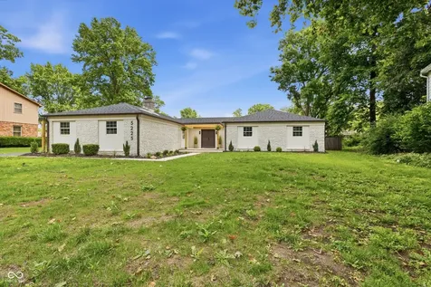5225 Leone Place Indianapolis IN 46226