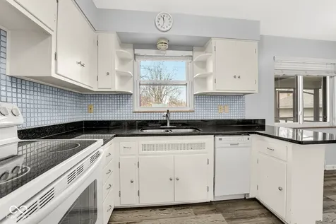 1420 Kessler Boulevard East Drive Indianapolis IN 46220