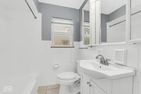 1420 Kessler Boulevard East Drive Indianapolis IN 46220