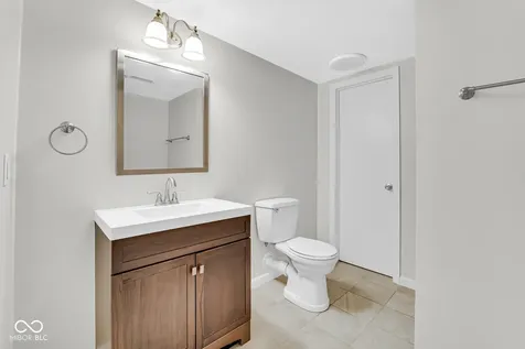 1420 Kessler Boulevard East Drive Indianapolis IN 46220