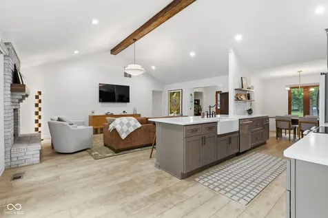 419 W 65th Street Indianapolis IN 46260