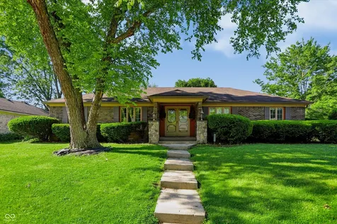 8831 Beckford Drive Indianapolis IN 46234
