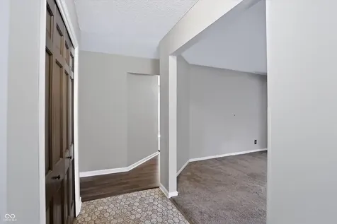 8831 Beckford Drive Indianapolis IN 46234