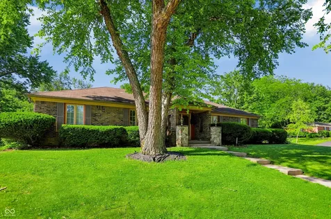 8831 Beckford Drive Indianapolis IN 46234