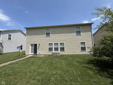 632 Runnymede Court Greenfield IN 46140