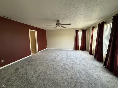 632 Runnymede Court Greenfield IN 46140