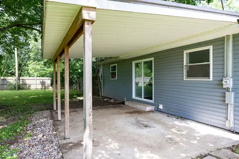 1565 W State Road 32 Crawfordsville IN 47933