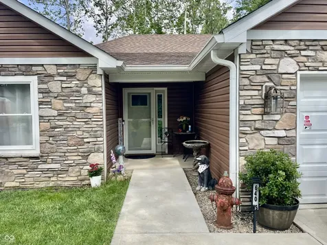 640 Mill Springs Coatesville IN 46121
