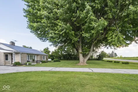 3326 W Us Highway 36 Danville IN 46122