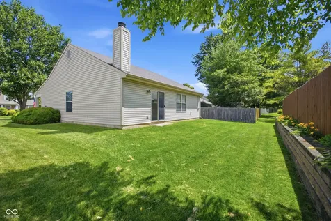 725 Chestnut Lane Brownsburg IN 46112