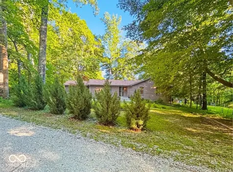 1492 Ranch Trail Martinsville IN 46151