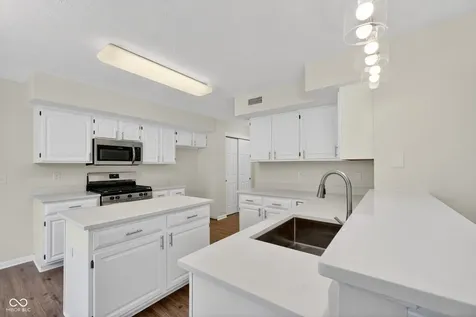 5794 Annandale Drive Carmel IN 46033