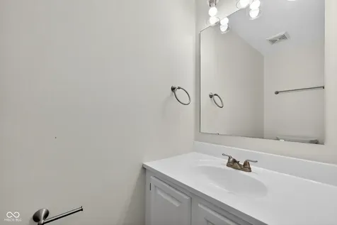 5794 Annandale Drive Carmel IN 46033