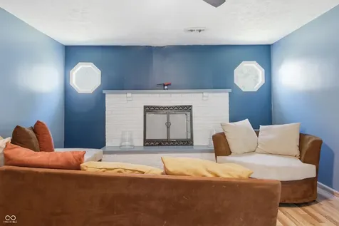 8948 Robey Drive Indianapolis IN 46234