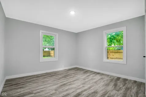 2827 Villa Avenue Indianapolis IN 46203