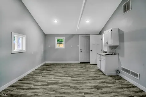 2827 Villa Avenue Indianapolis IN 46203