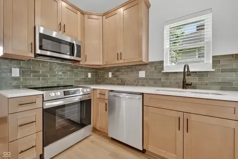 2437 Guilford Avenue Indianapolis IN 46205