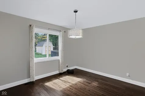 3852 Premier Drive Columbus IN 47203